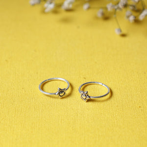 Buy Antique Padma Sterling Silver Toe Rings Online l iTokri.com