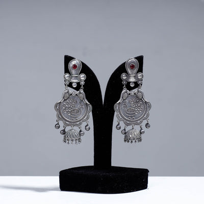 Buy Antique Silver Finish Oxidised Brass Base Earrings Online l iTokri.com