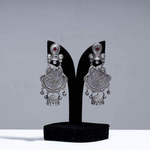 Buy Antique Silver Finish Oxidised Brass Base Earrings Online l iTokri.com