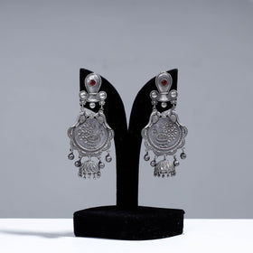 Buy Antique Silver Finish Oxidised Brass Base Earrings Online l iTokri.com