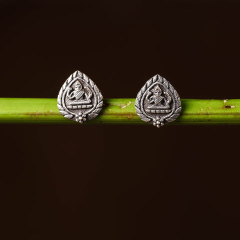  Antique Silver Finish Oxidised Brass Base Stud Earrings 