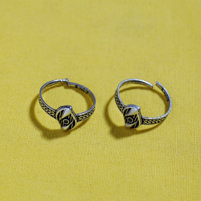  Antique Silver Finish Oxidised Brass Base Toe Ring 