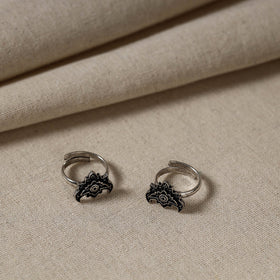  Antique Silver Finish Oxidised Brass Base Toe Ring 