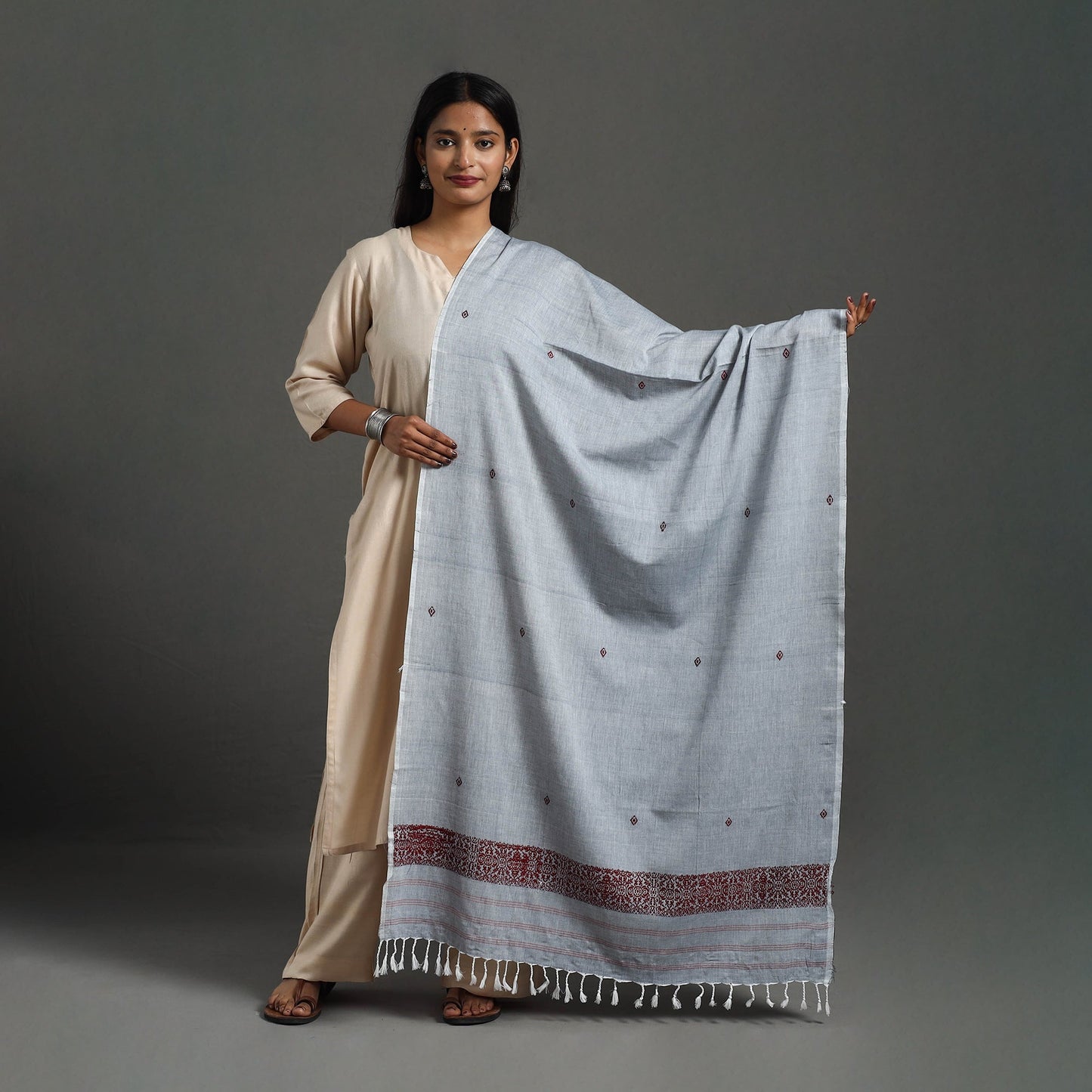 Grey - assam weave thread buti cotton handloom dupatta 14