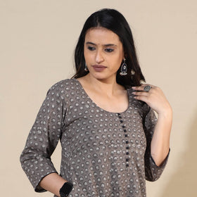 Buy Bagru Hand Block Printed Cotton Long Kurta Online at iTokri.com