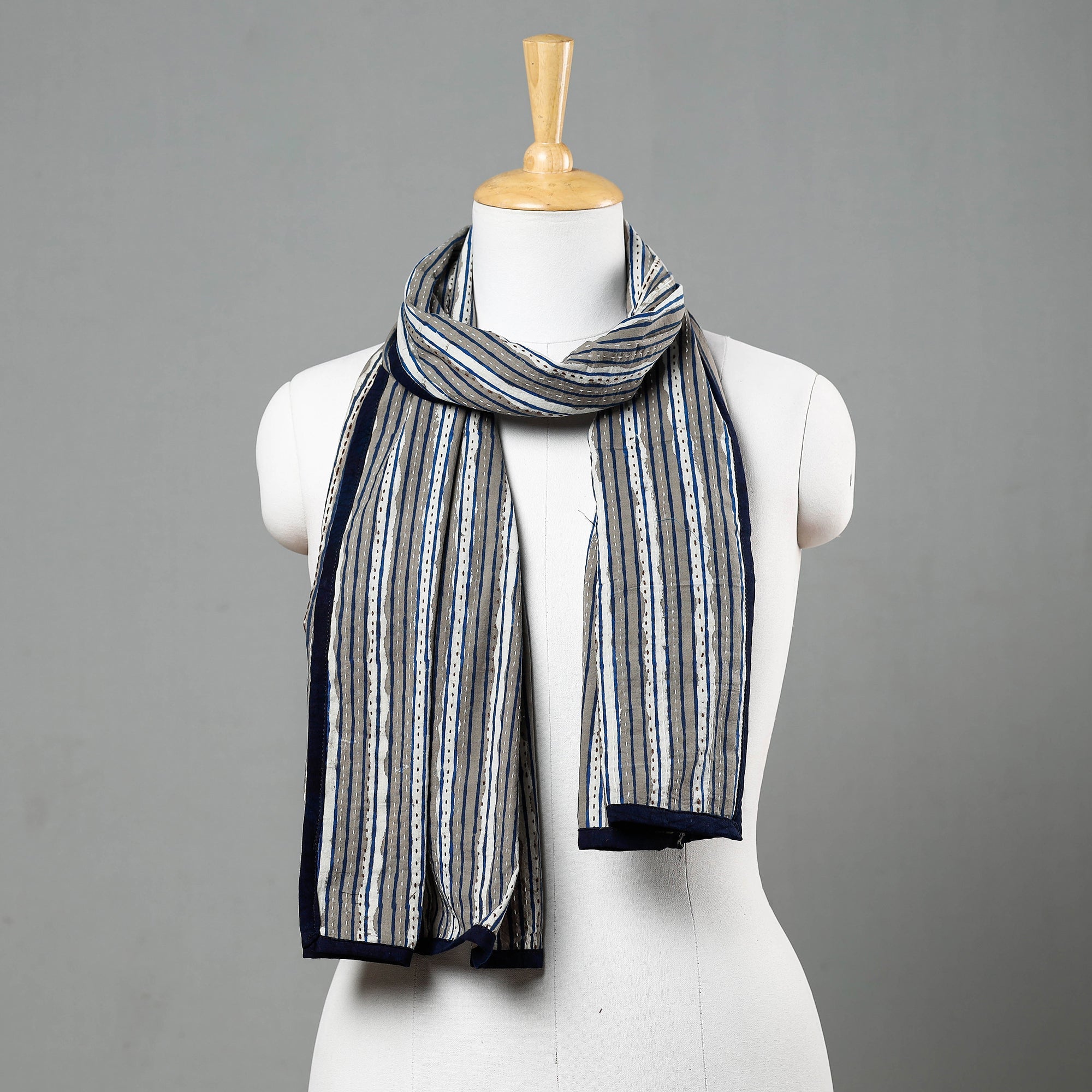 Buy Bagru Block Printed Tagai Work Cotton Stole Online at iTokri.com