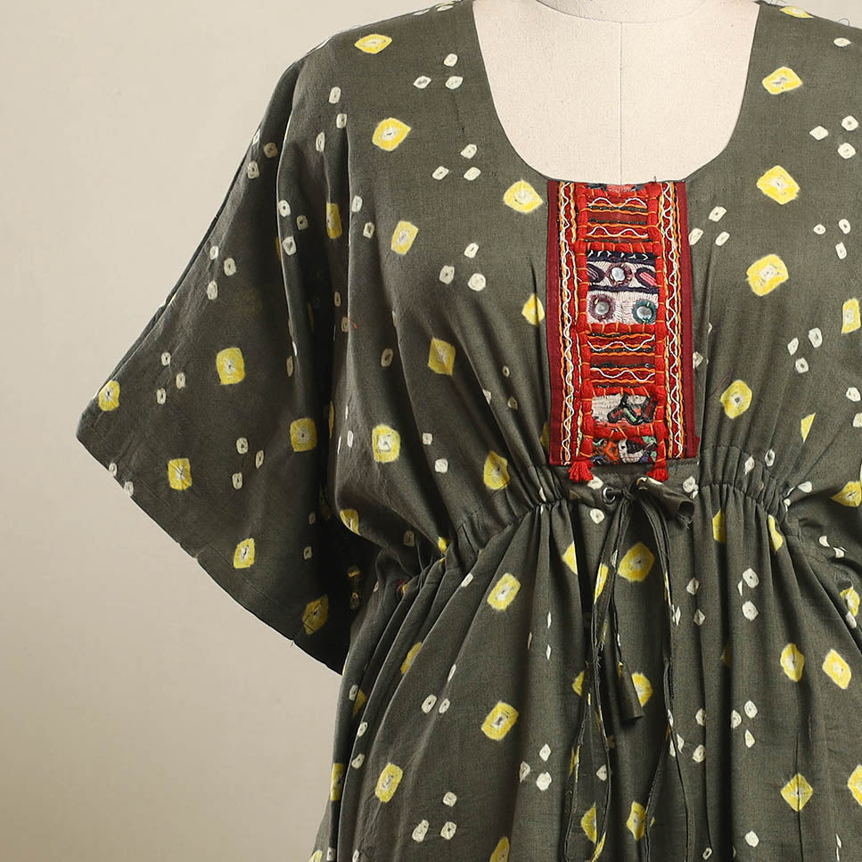 Buy Grey Bandhani Cotton Kaftan with Desert Thread Embroidery