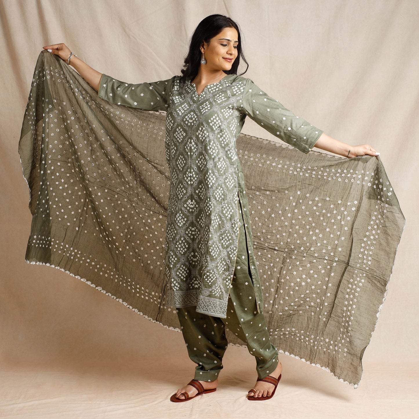 Grey - bandhani cotton kurta with salwar & dupatta set