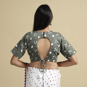 Buy Bandhani Tie-Dye Cotton Stitched Blouse Online at iTokri.com