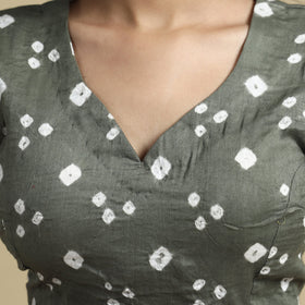 Buy Bandhani Tie-Dye Cotton Stitched Blouse Online at iTokri.com
