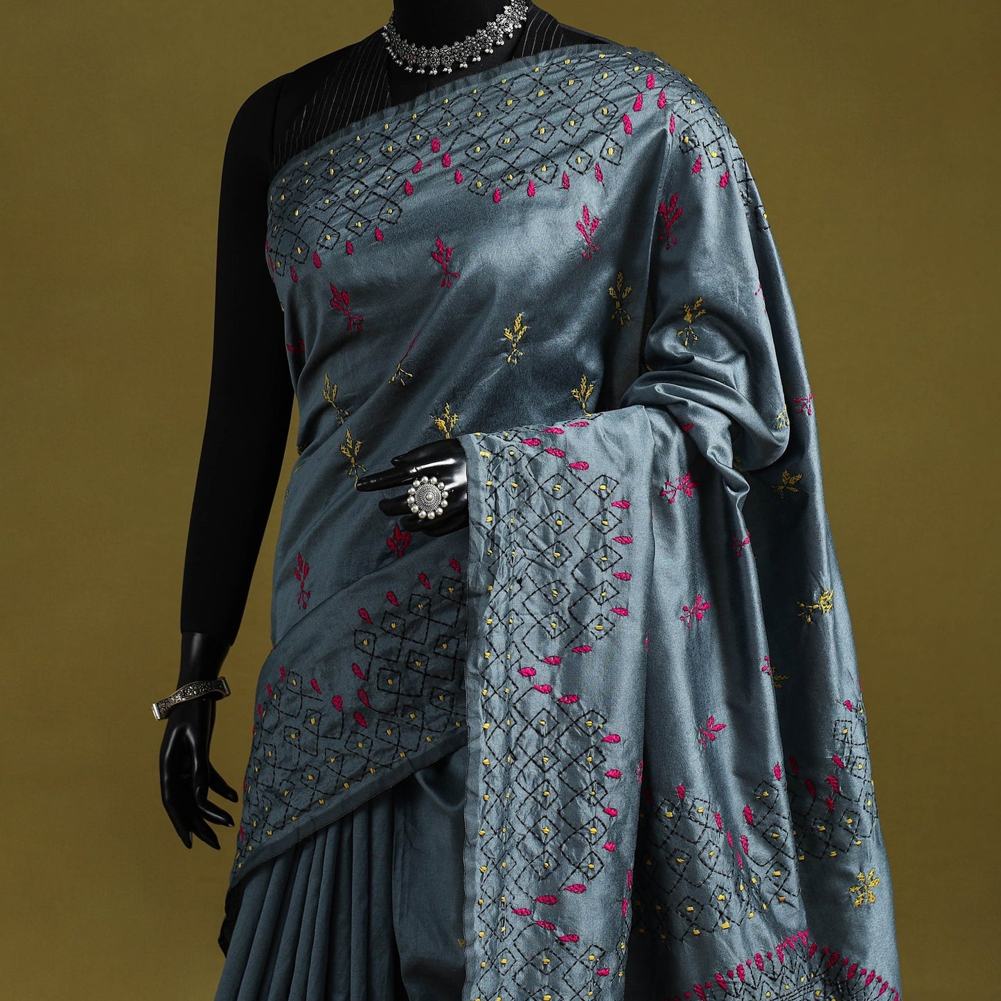 Bengal hand embroidery silk nakshi kantha saree 42