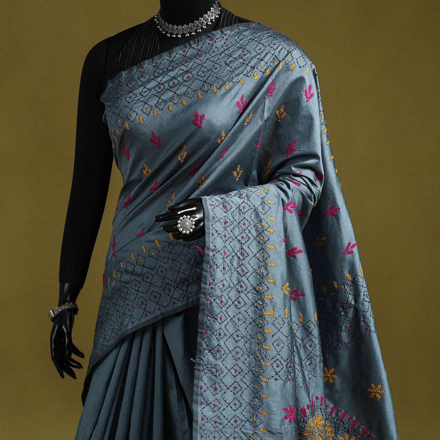 Bengal hand embroidery silk nakshi kantha saree 44