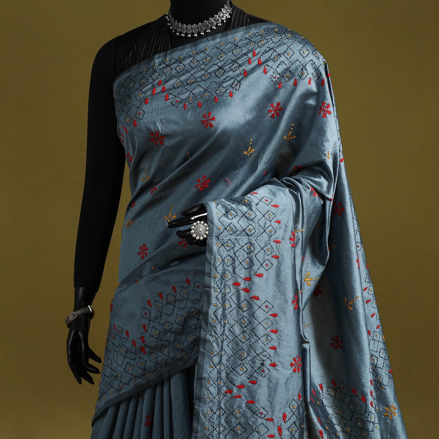 Bengal hand embroidery silk nakshi kantha saree 47