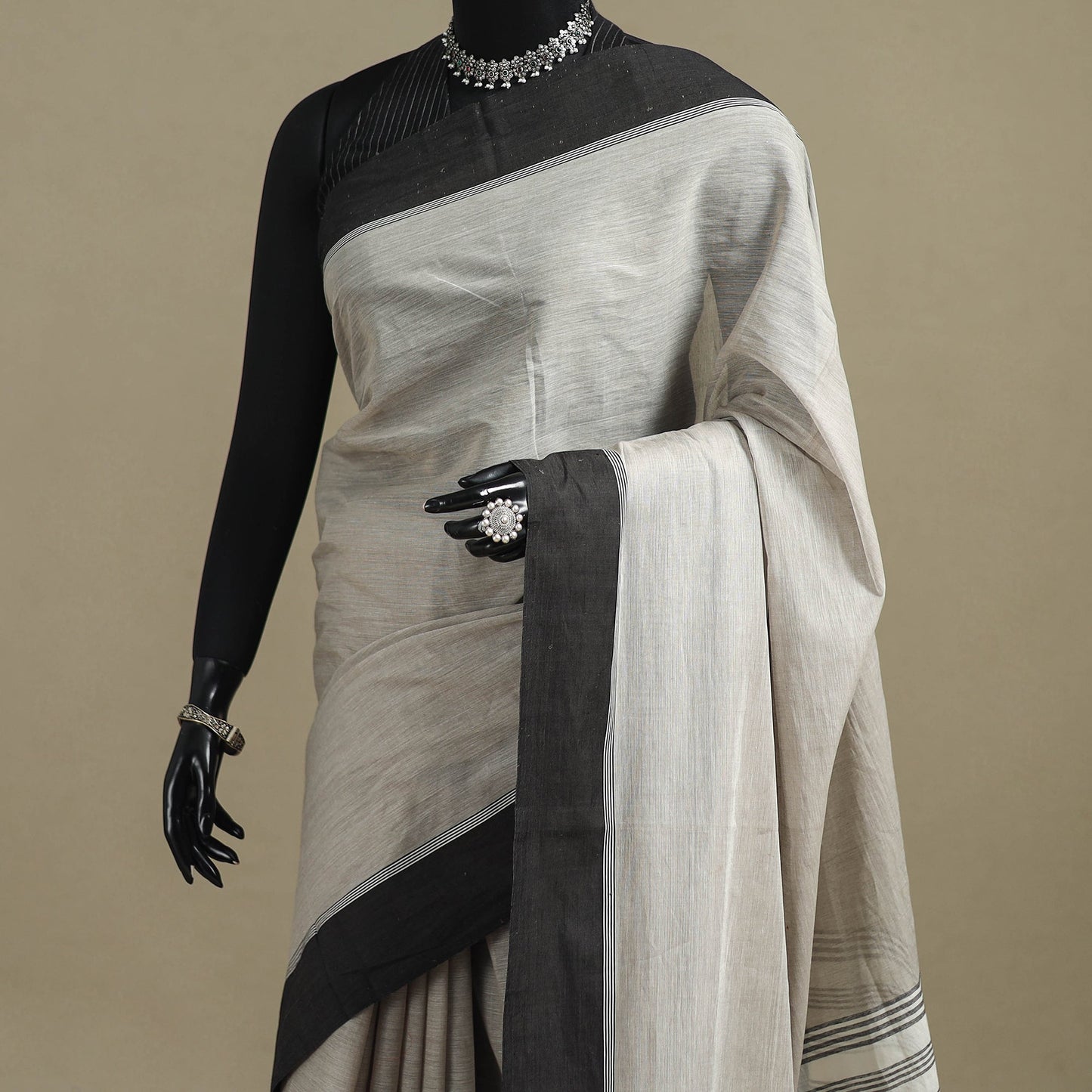 Grey - bengal handwoven cotton begumpuri saree 18