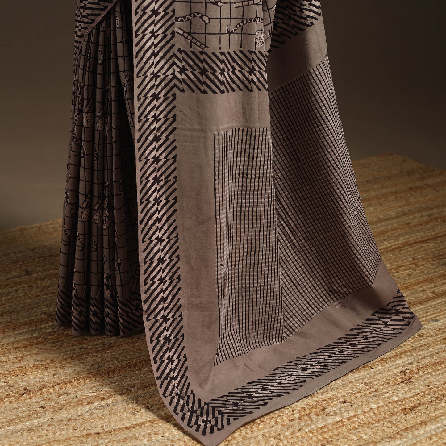 Grey - bindaas art natural dyed cotton saree 16