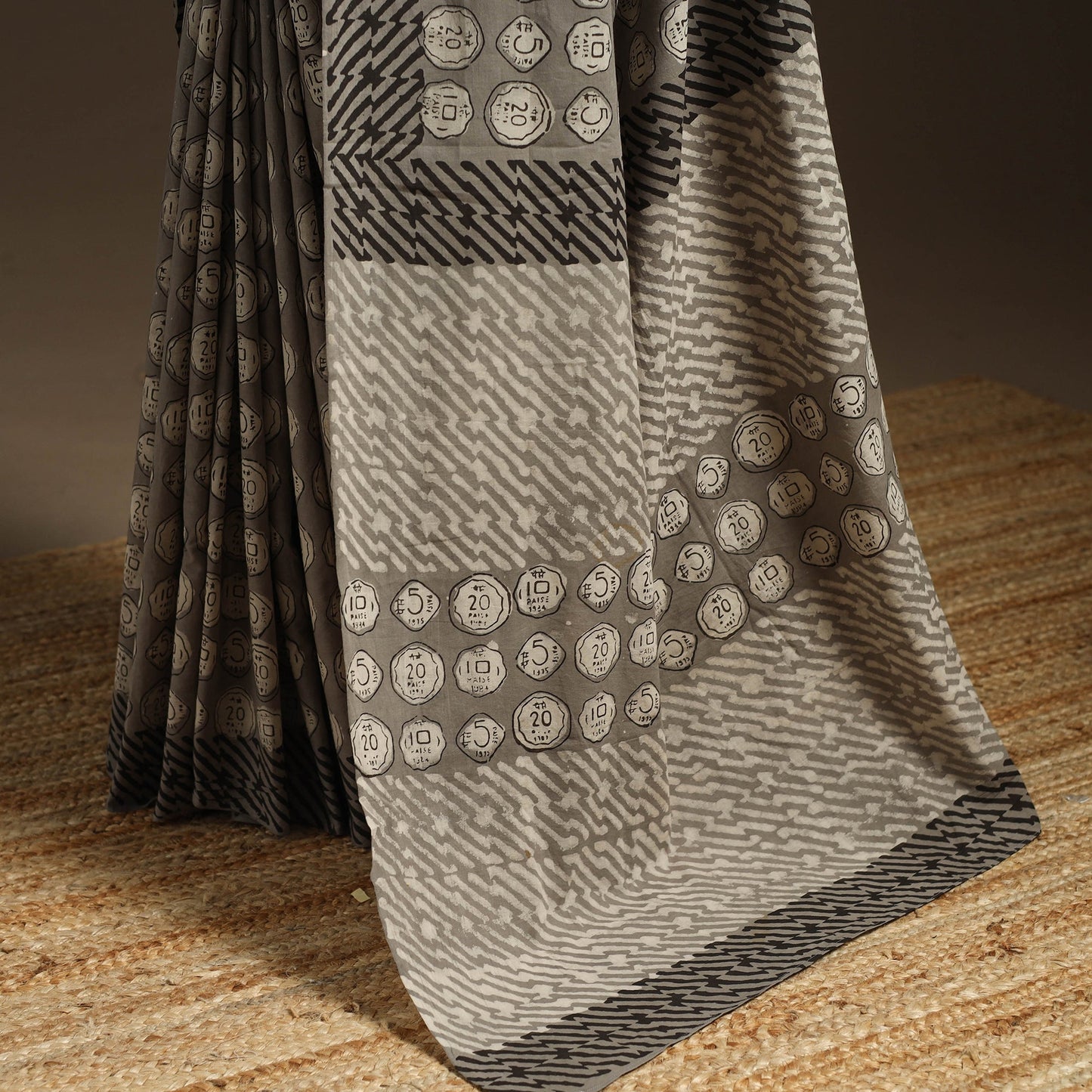Grey - bindaas art natural dyed cotton saree 17