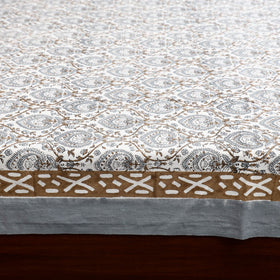 Cotton double sanganeri bed sheet set (108 x 90 in) 11