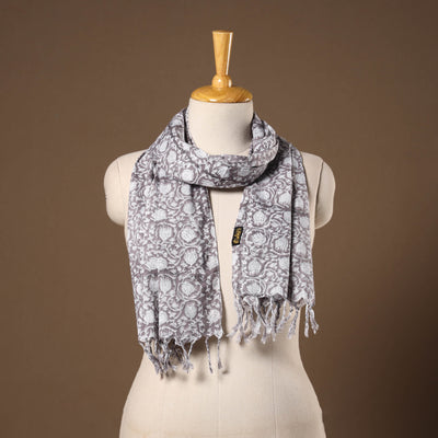 Grey - cotton sanganeri stole with tassels 14 - handcrafted
