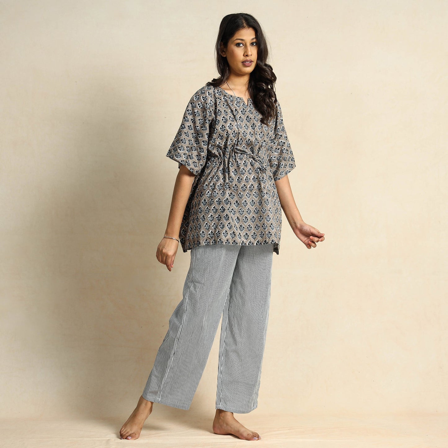  Grey Block Printed Cotton Kaftan Pyjama Night Suit Set
