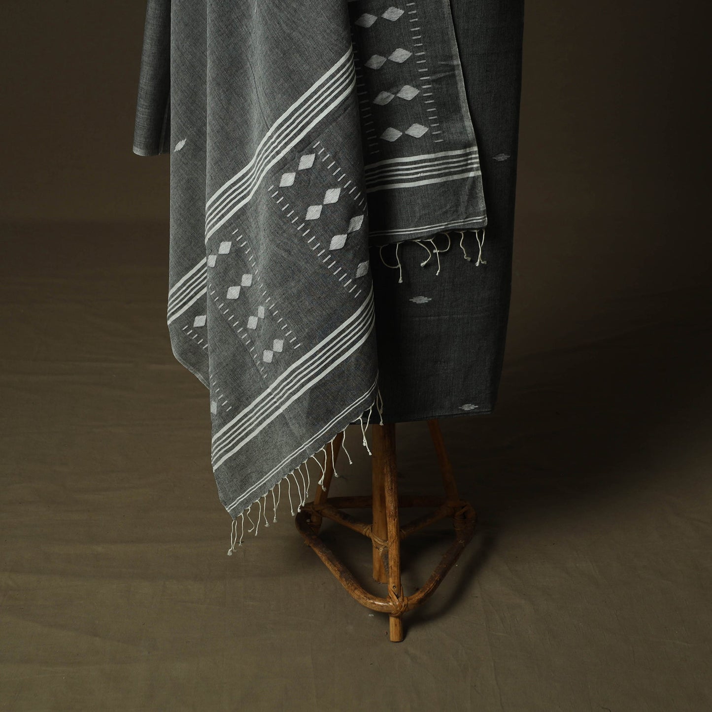 Burdwan jamdani handloom cotton 2pc unstitched dress