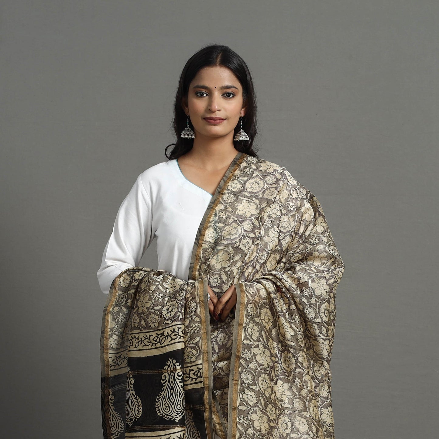 Grey - chanderi silk bagru dupatta with zari border 23