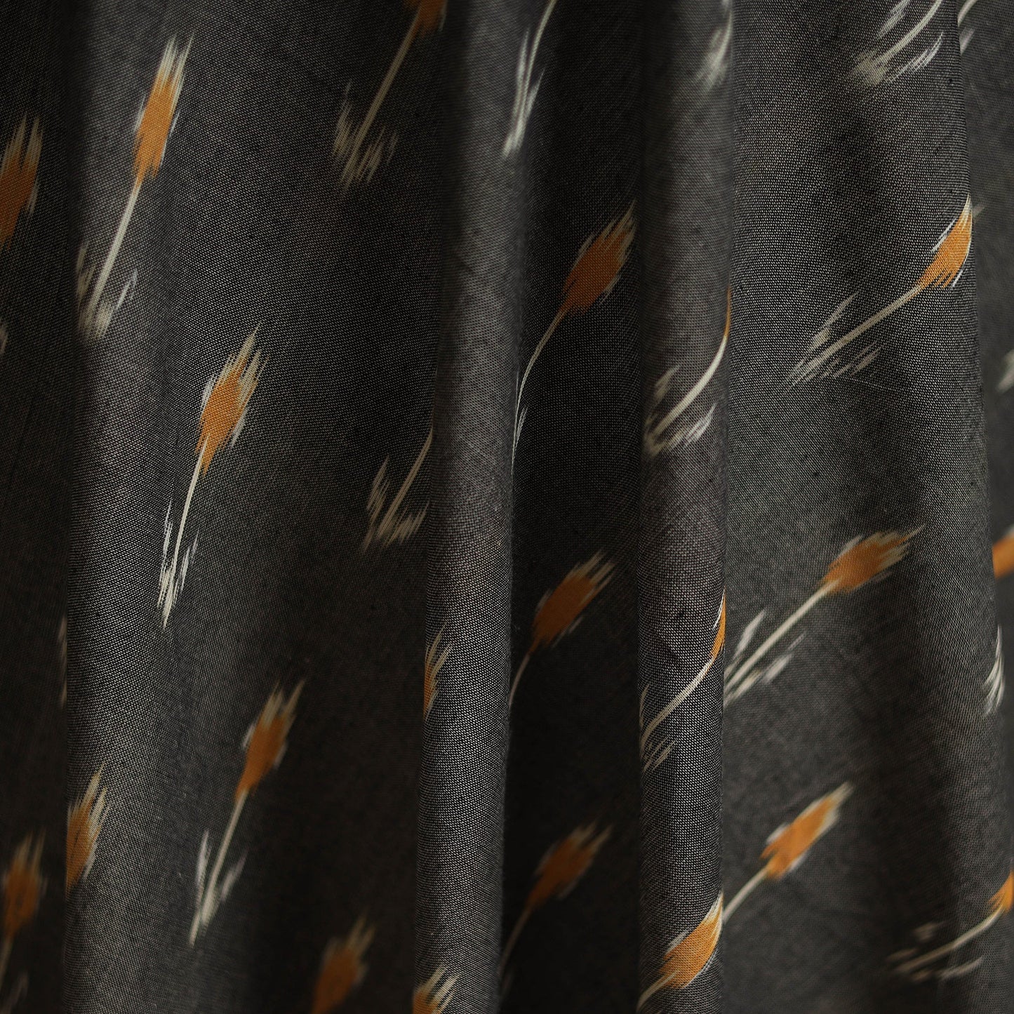 Cotton pochampally ikat fabric 01 - handcrafted