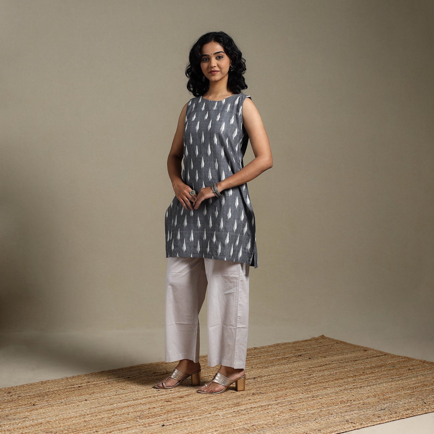 Grey - cotton short pochampally ikat kurta 14 - handcrafted