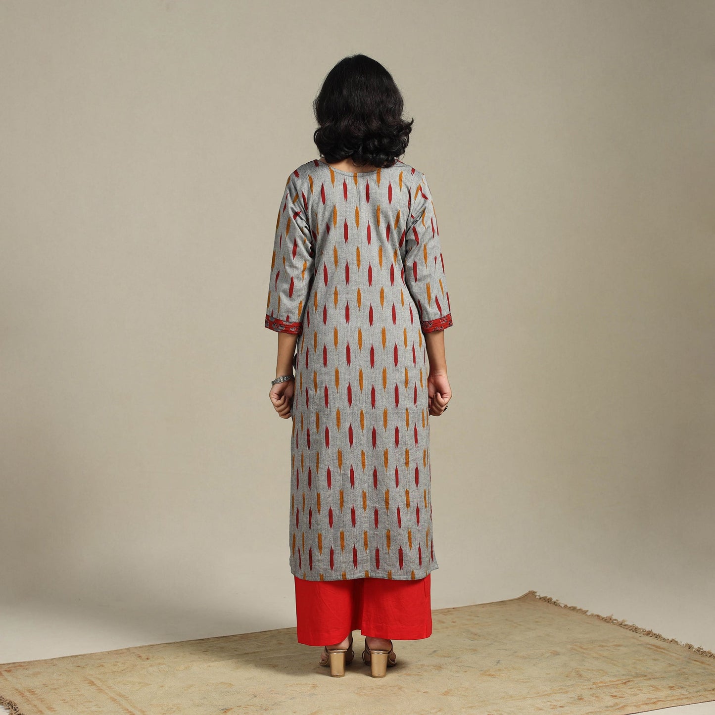 Grey Cotton Straight Pochampally Ikat Kurta