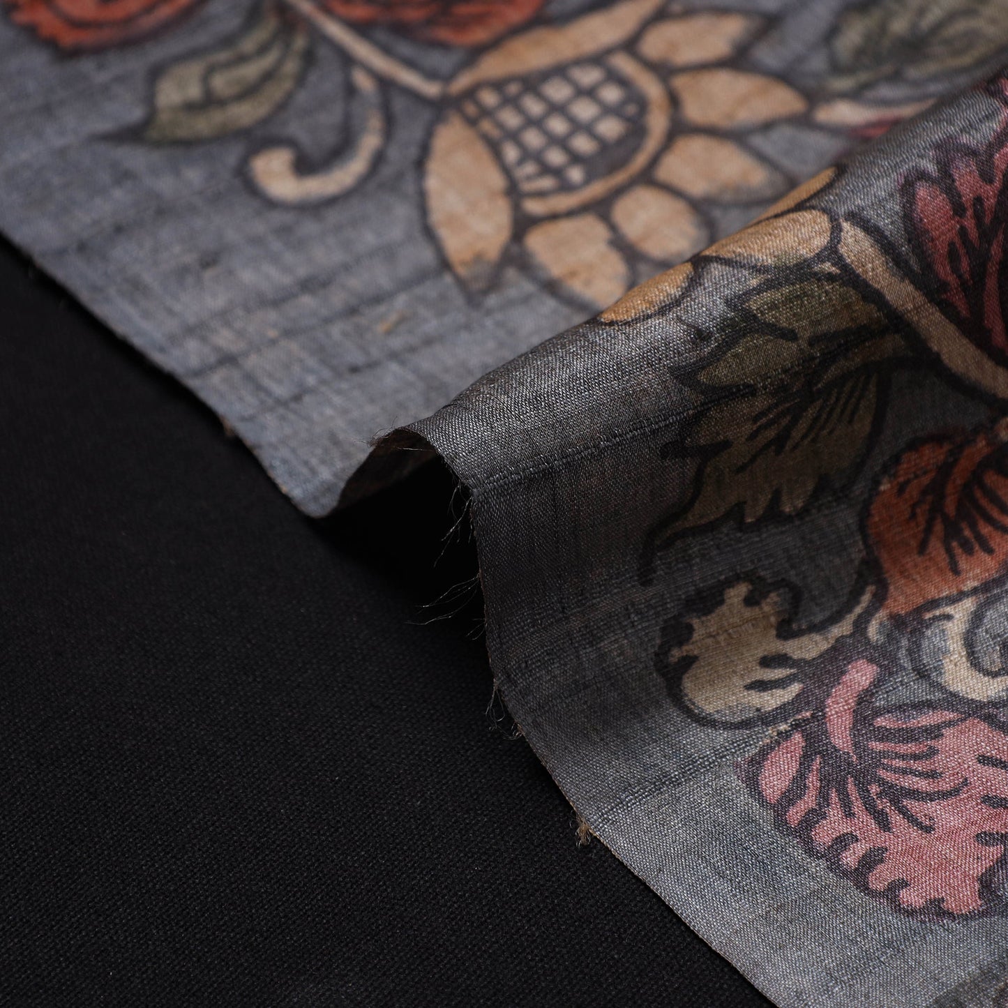 Grey - desi tussar silk handpainted srikalahasti pen