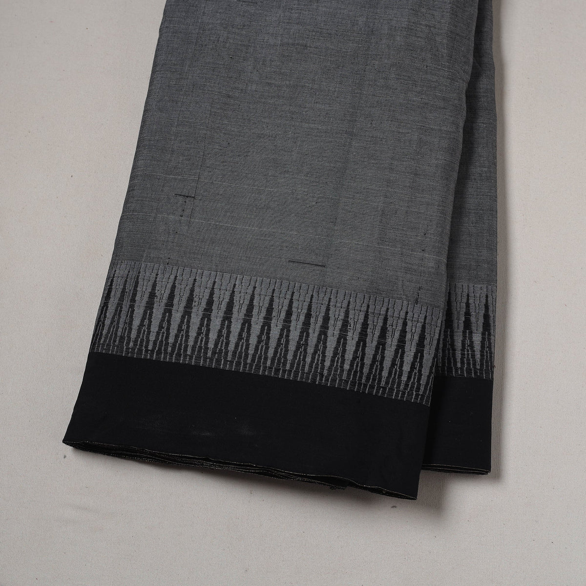 Dharwad cotton fabric with border 26 - handcrafted