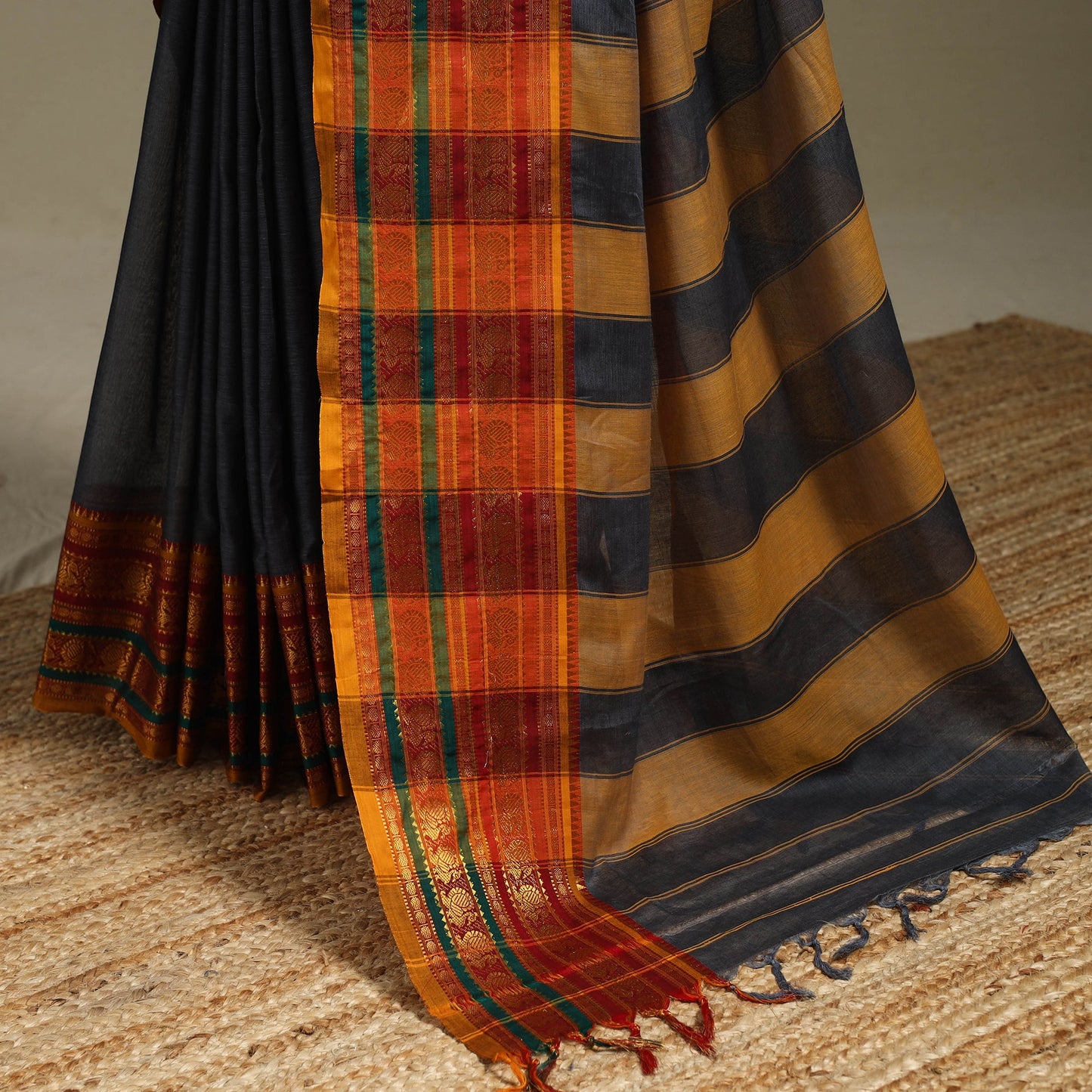 Grey - dharwad cotton saree with border 16 - handcrafted