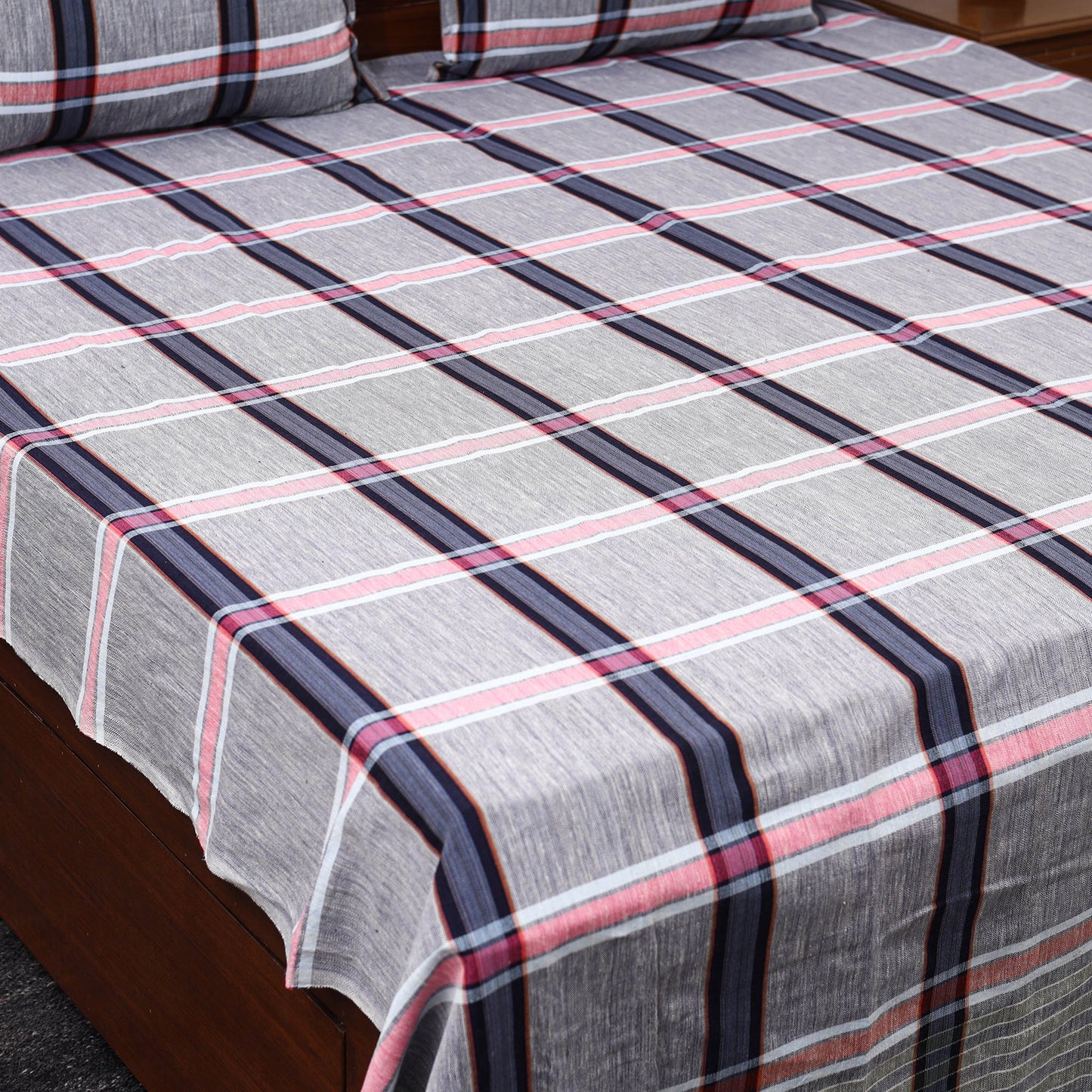 Grey Double Handloom Cotton Bed Sheet Set 