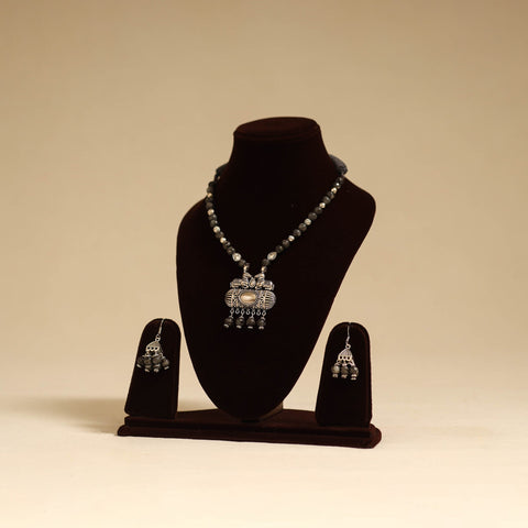 Grey - german silver necklace set with glass stones 22