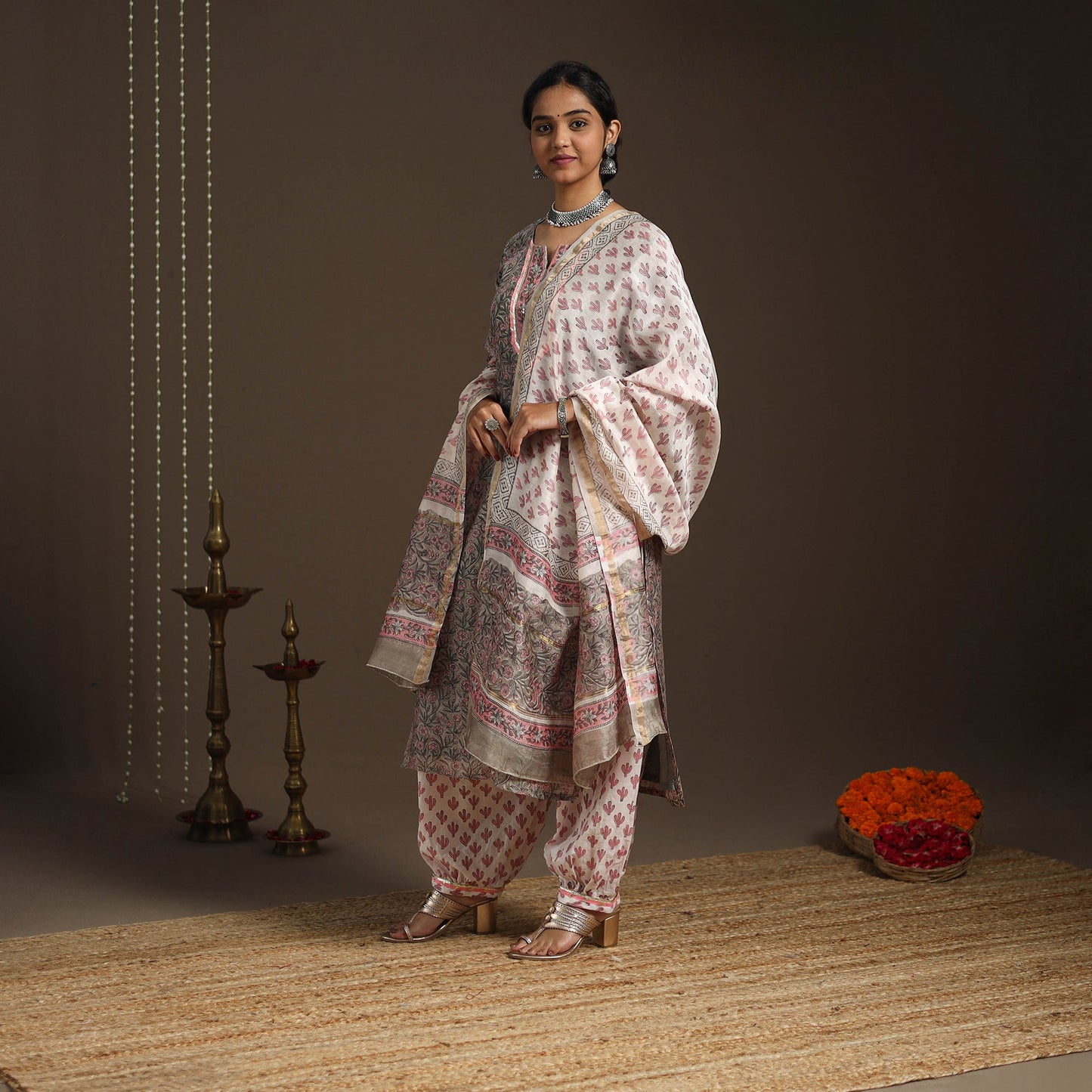 Grey - gota work chanderi silk sanganeri kurta set (set