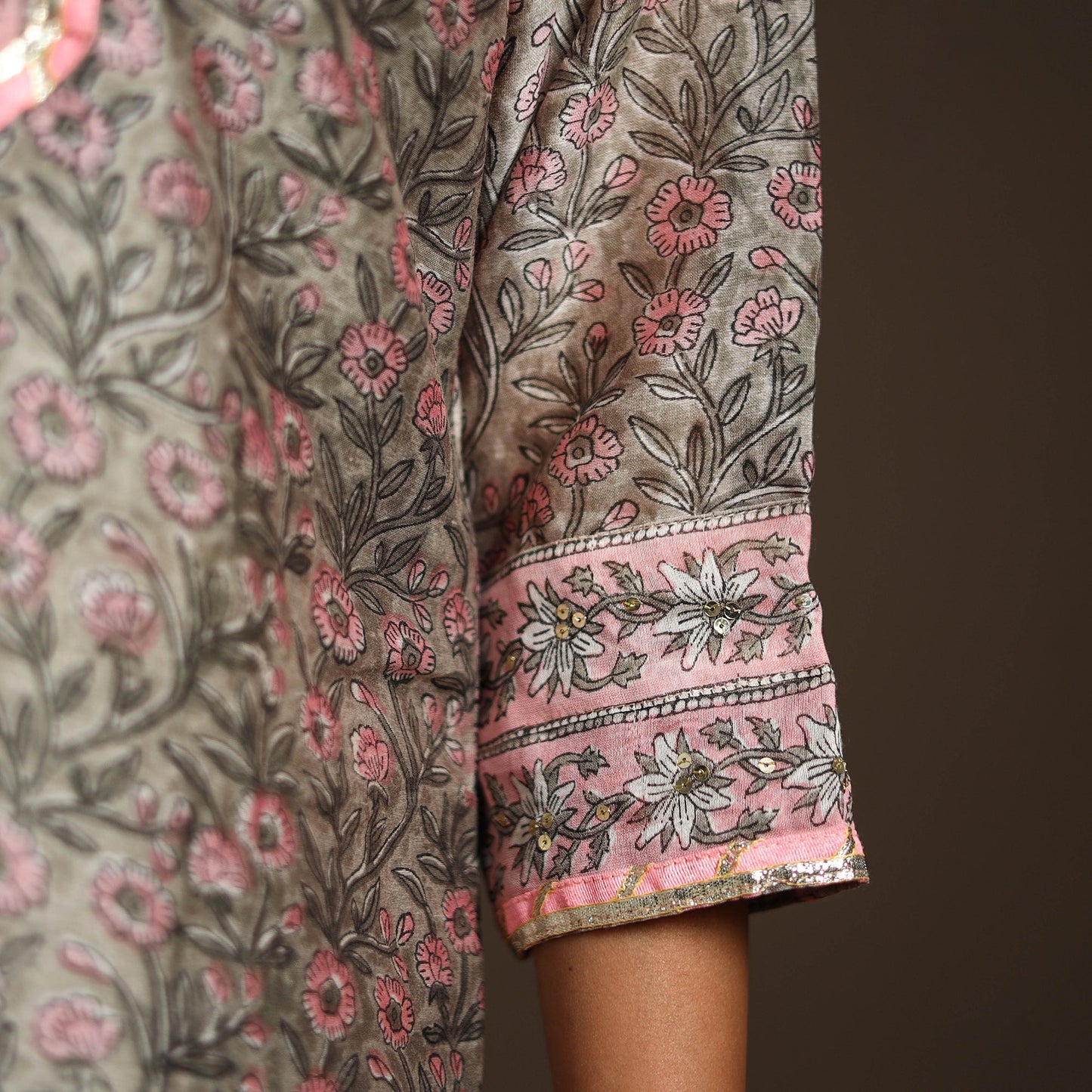 Grey - gota work chanderi silk sanganeri kurta set (set