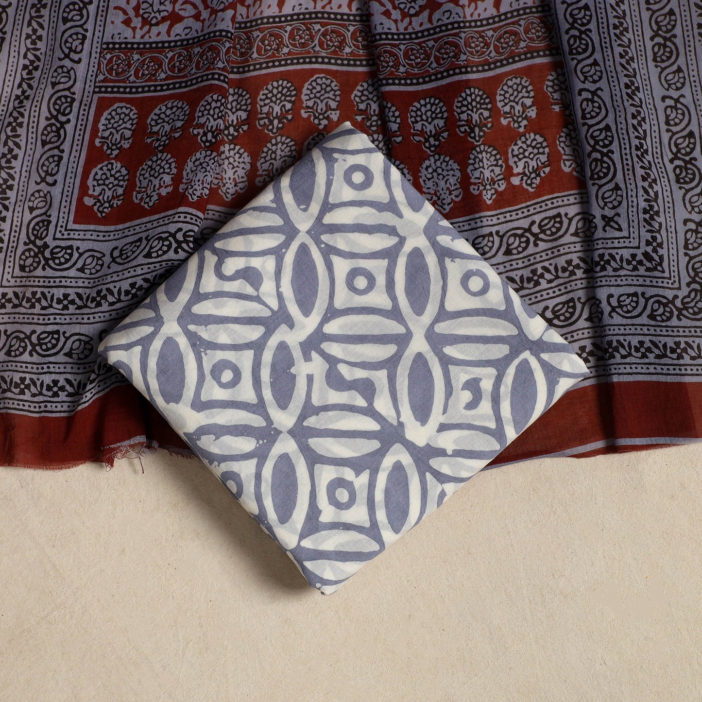 Gray 3pc Cotton Bagh Print Dress Material 