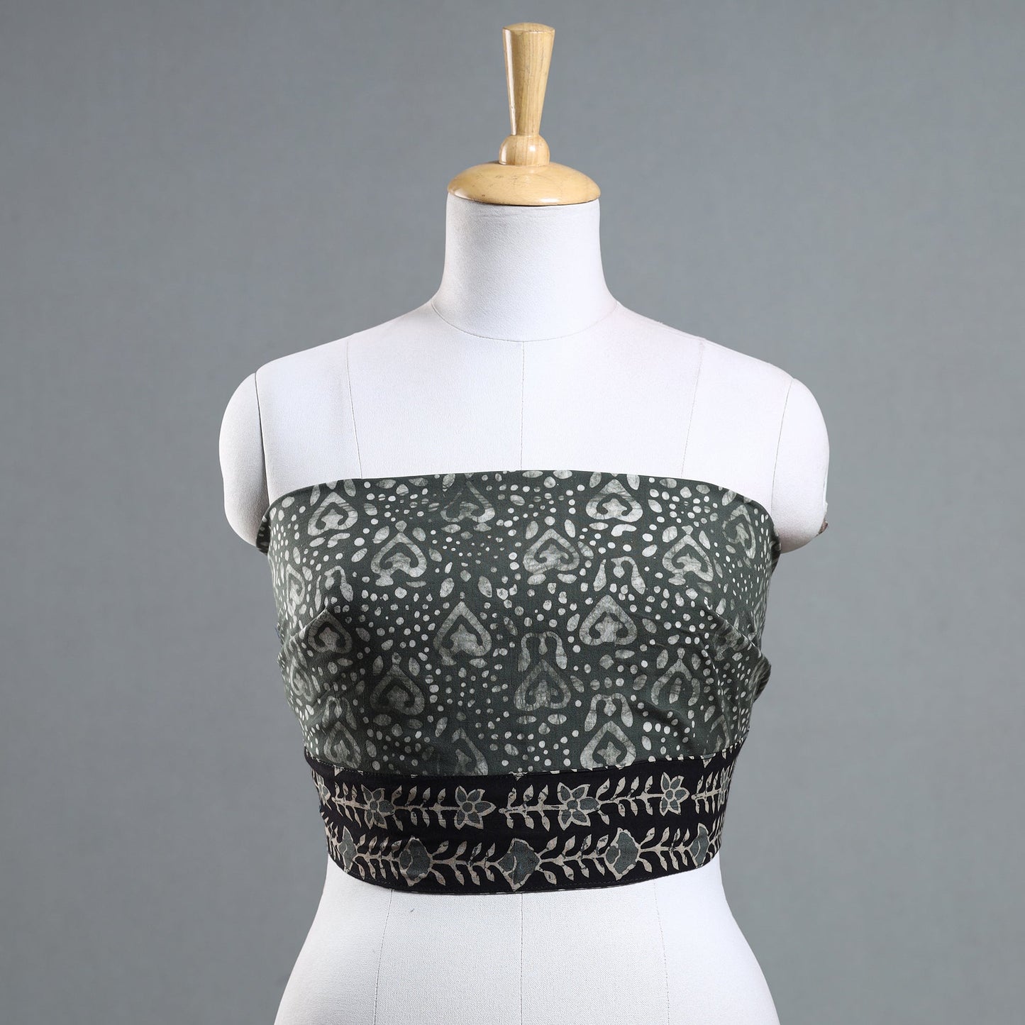 Buy Batik Printed Cotton Blouse Piece Online at iTokri.com