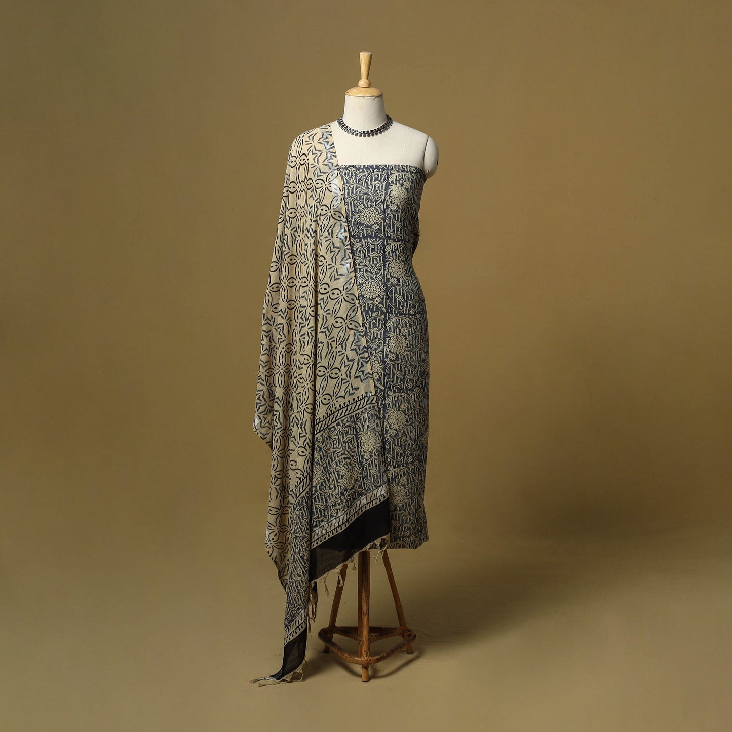 Hand bagru linen 3pc unstitched dress material 18
