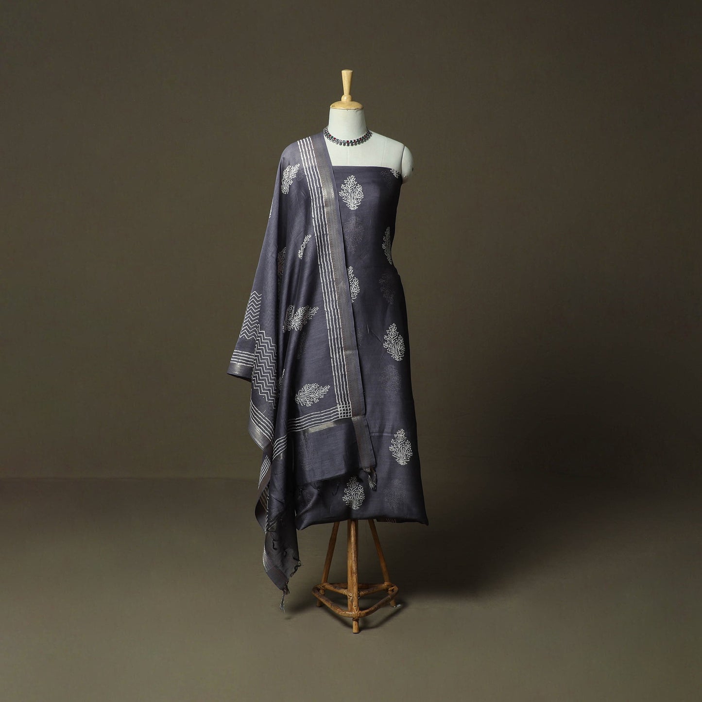 Hand block jaipur print maheshwari silk handloom 3pc