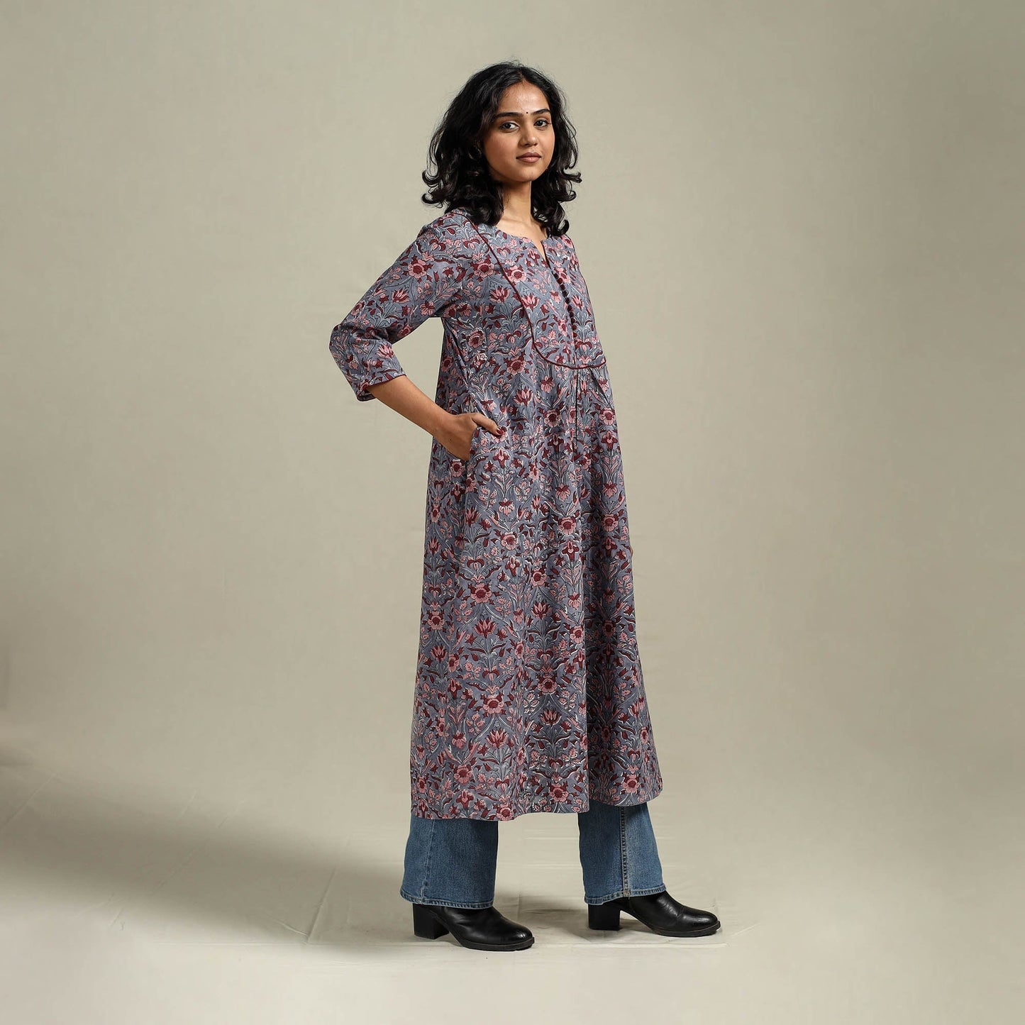 Hand cotton a-line sanganeri kurta for women 05
