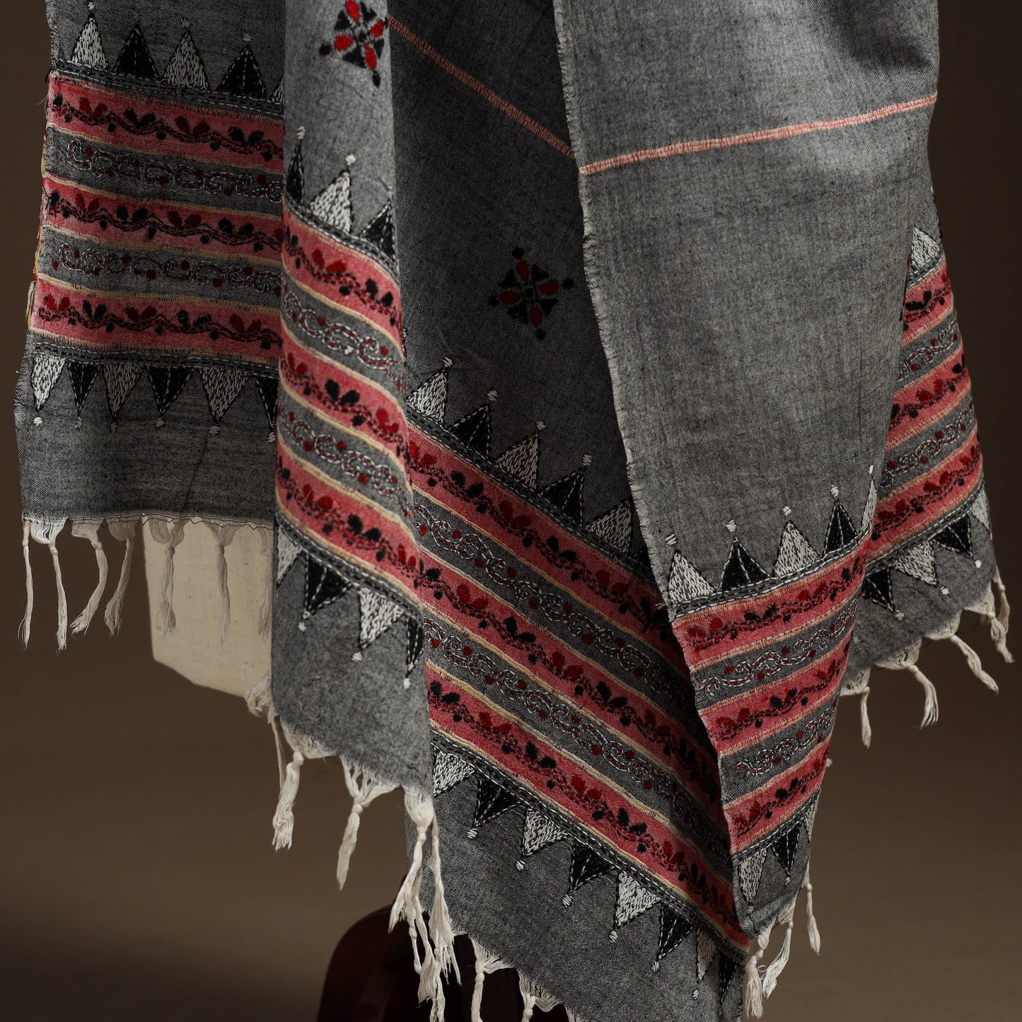 Grey Hand Embroidery Khes Handwoven Cotton Kantha Dupatta