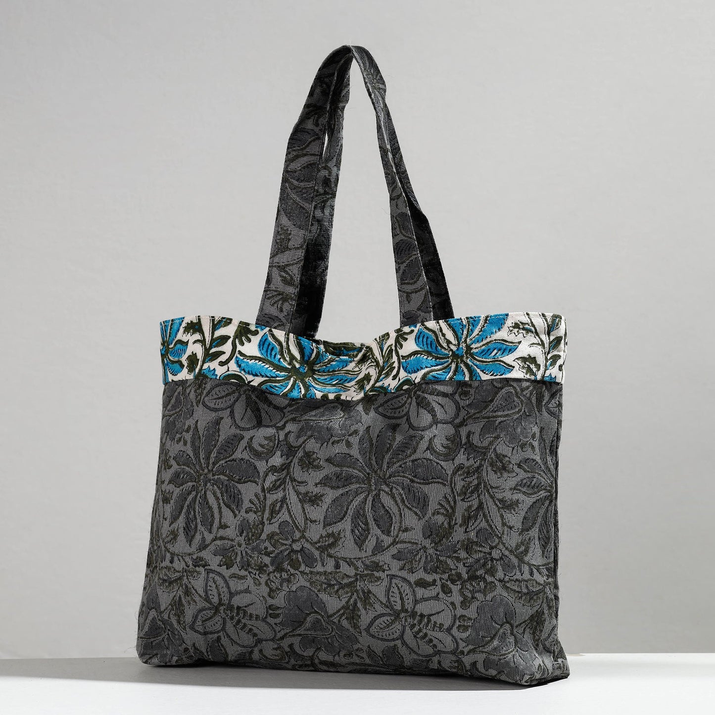  Hand Block Printed Laminated Jute Shoulder Bag 