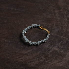 Handcrafted glass stone bracelet 01