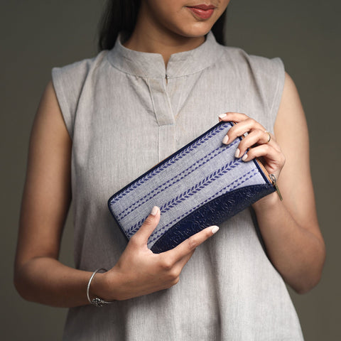  Handcrafted Jacquard Weave Leather Wallet 