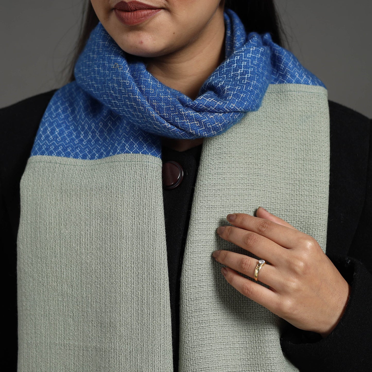 Grey - Handcrafted Patchwork Woollen Stole 04