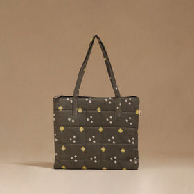 Handcrafted quilted handbag 86
