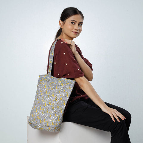 sanganeri shoulder bag