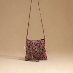 Handcrafted quilted sling bag 03