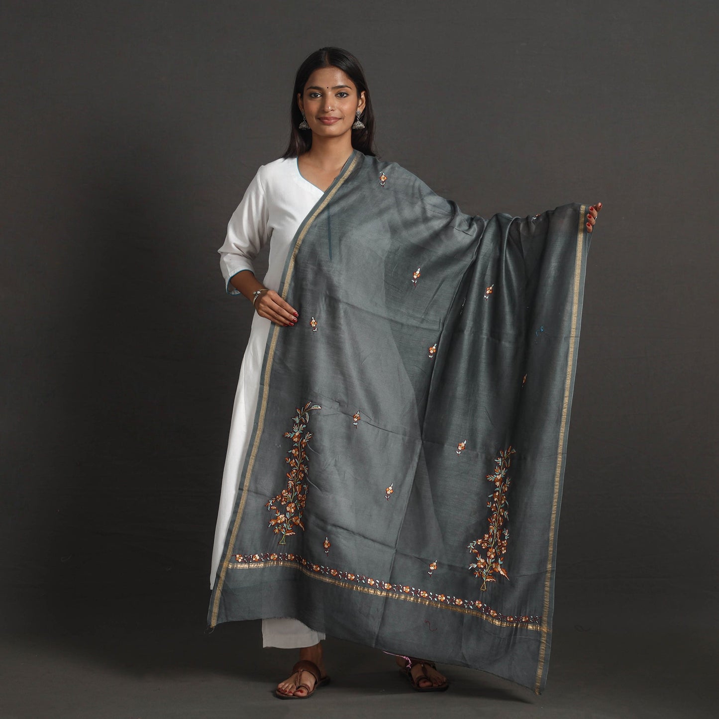 Grey - handloom chanderi silk kashida embroidery dupatta 13