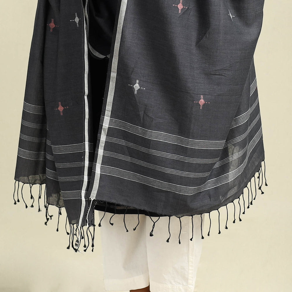 Grey - handloom cotton bengal jamdani dupatta 15